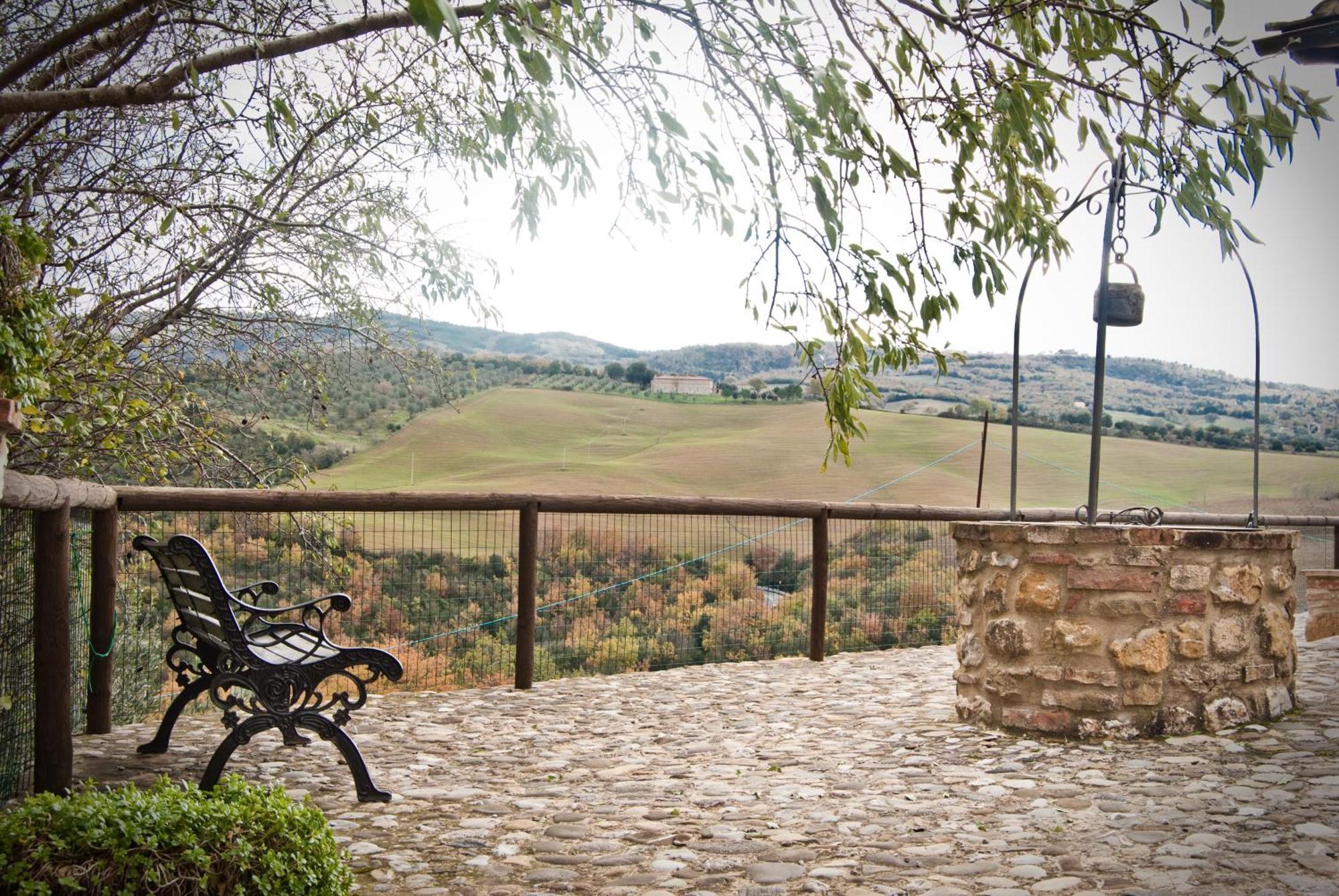 Agriturismo Grossola Кастільйоне-д'Орчія Екстер'єр фото