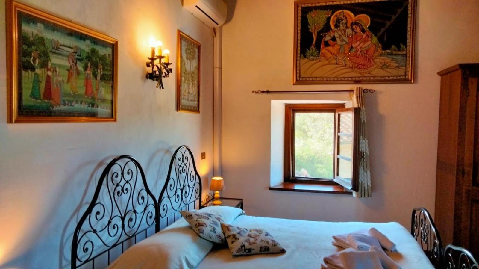 Agriturismo Grossola Кастільйоне-д'Орчія Екстер'єр фото